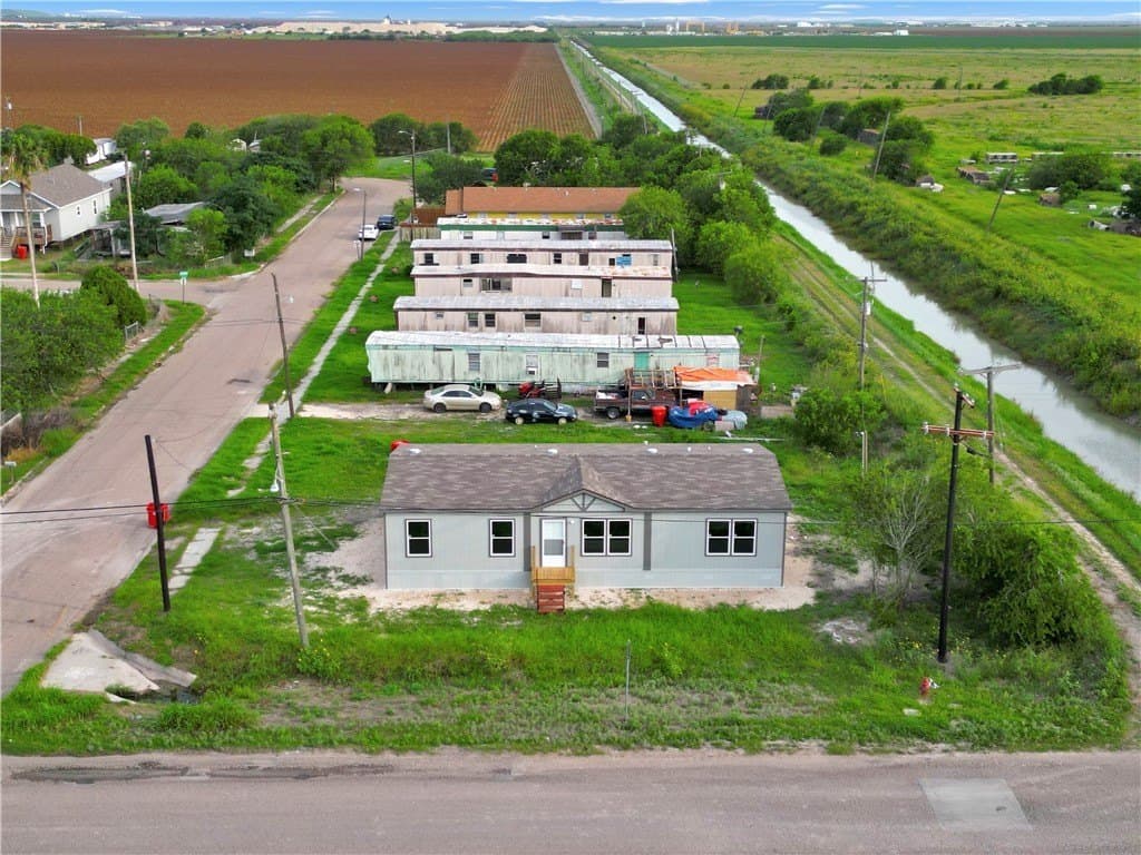 0.15 acres in Nueces County - photo 16