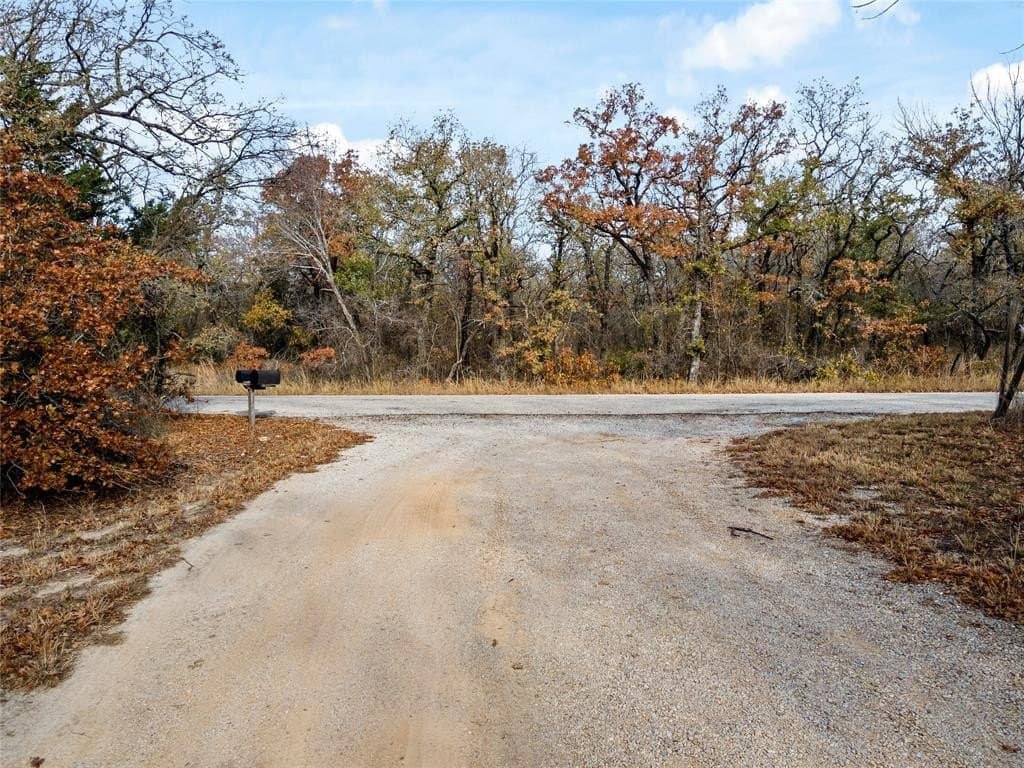 23.83 acres in Wise County - photo 30