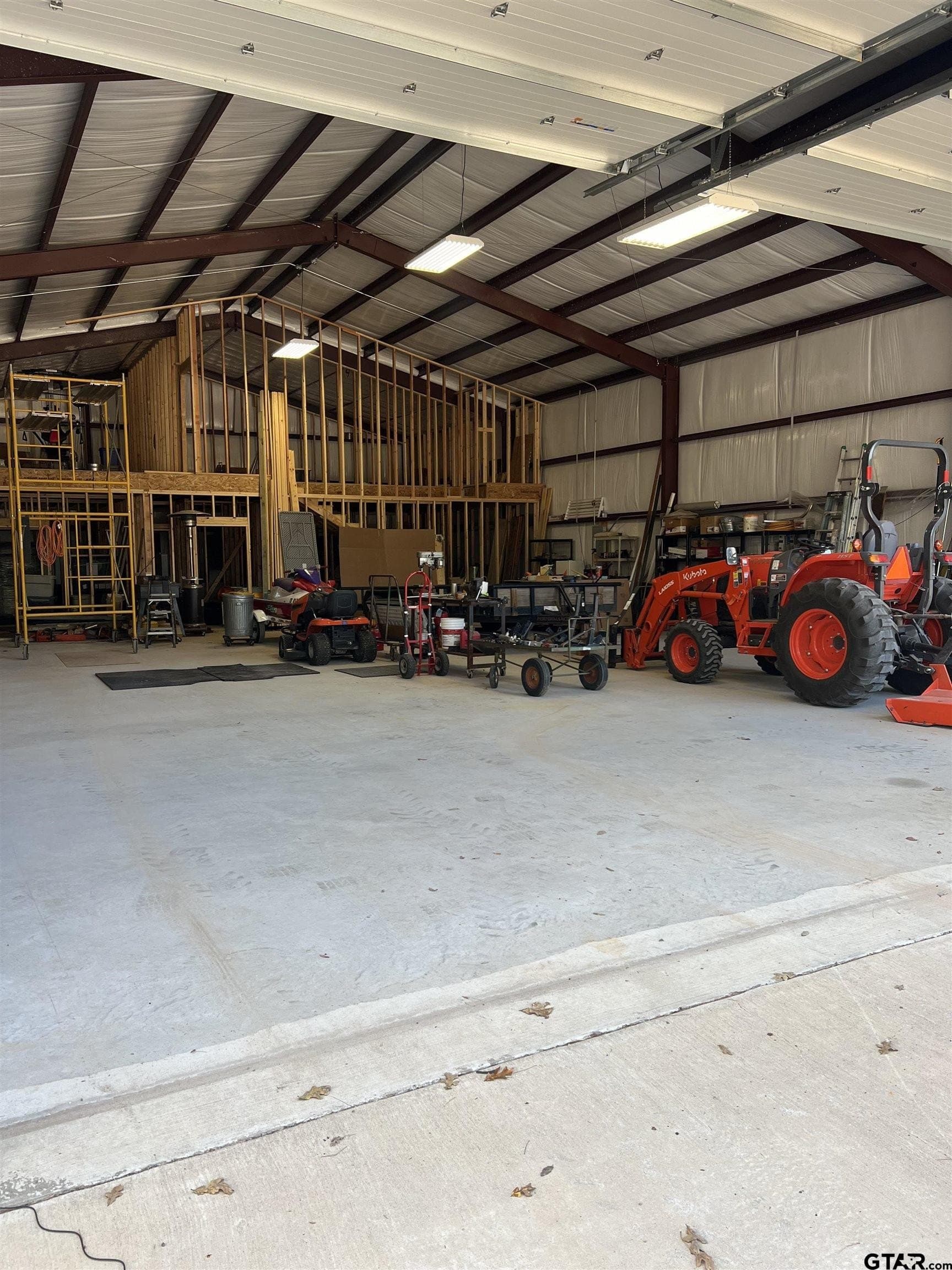 1.3 acres in Smith County - photo 3