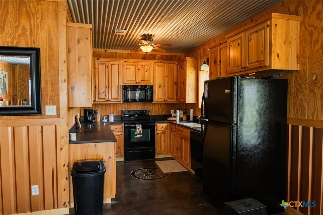 72 acres in Falls County - photo 43