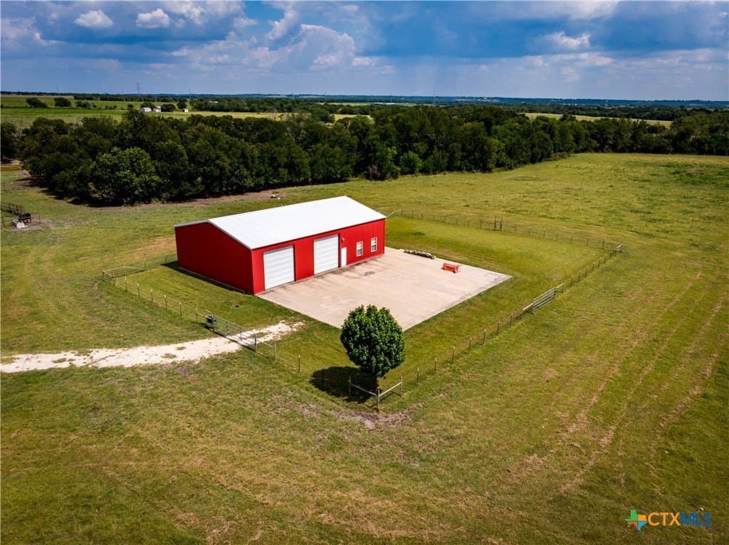 72 acres in Falls County - photo 5