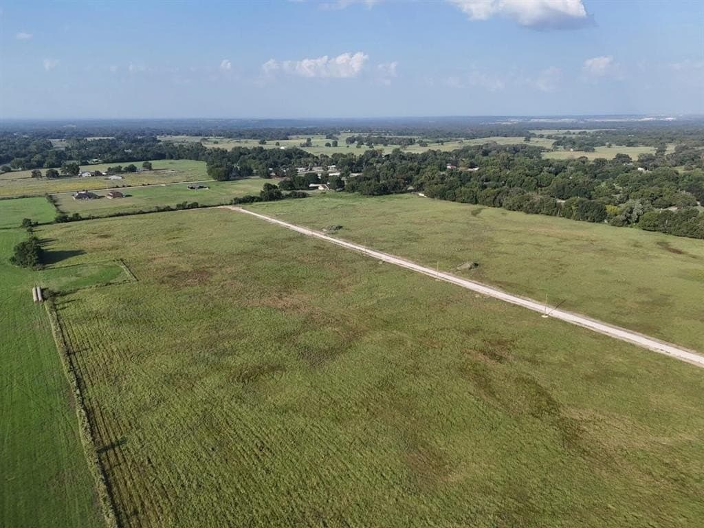 3.43 acres in Limestone County - photo 4