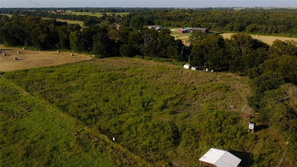 6.98 acres in Hill County - photo 5