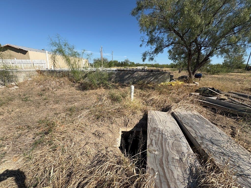 0.52 acres in Maverick County - photo 3