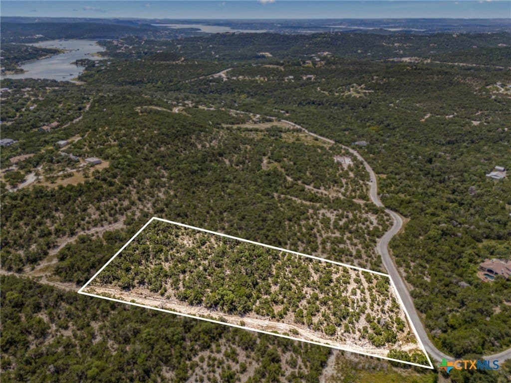 3.75 acres in Travis County - photo 2