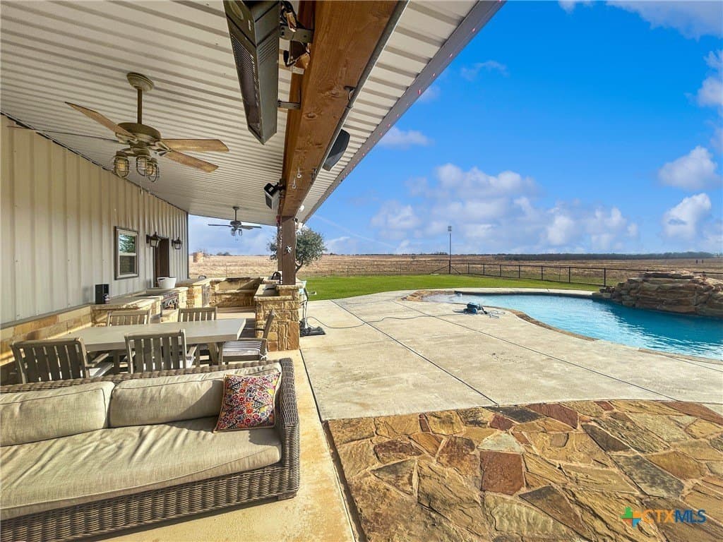 20 acres in Milam County - photo 25