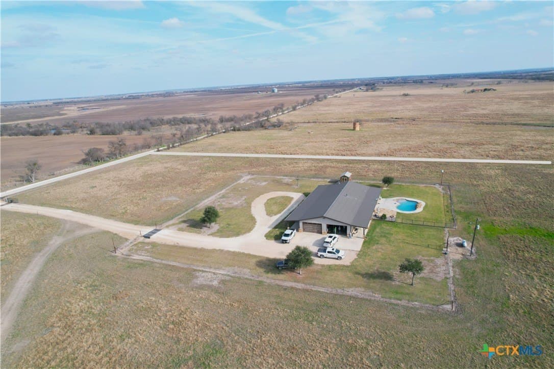 20 acres in Milam County - photo 32