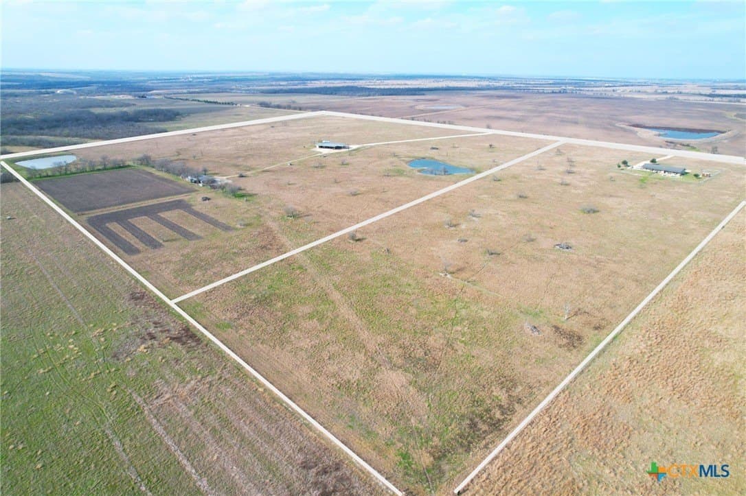20 acres in Milam County - photo 35