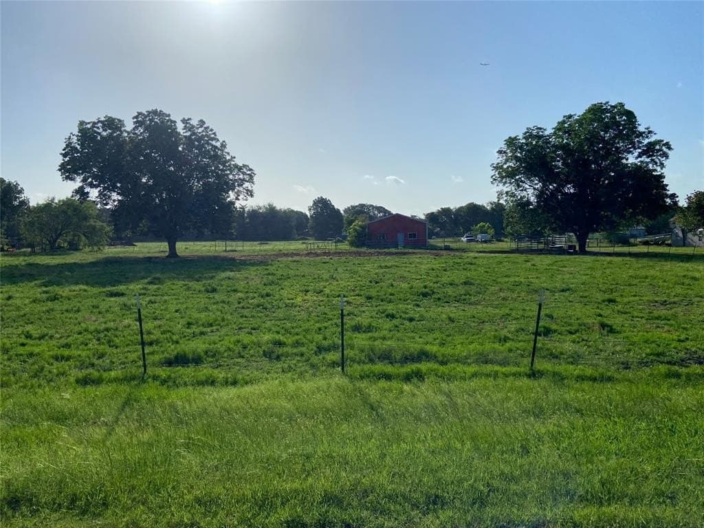 3.83 acres in Denton County - photo 3