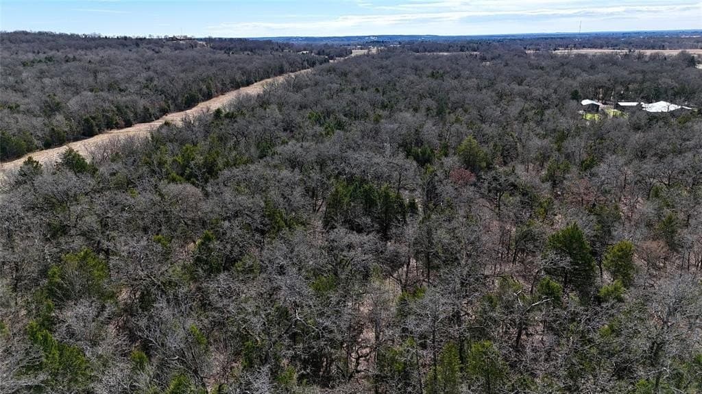 27.43 acres in Henderson County - photo 3
