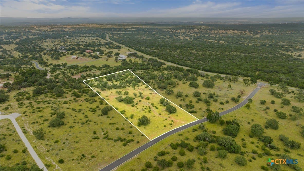 5.01 acres in Blanco County - photo 2