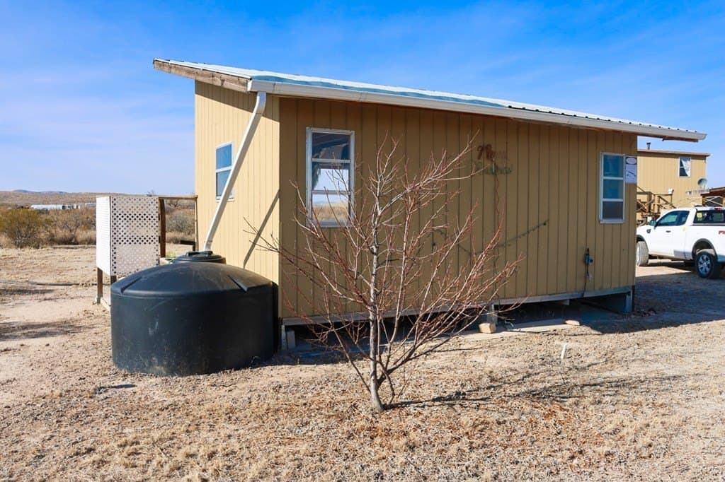 20 acres in Brewster County - photo 23