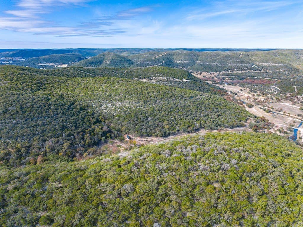 230 acres in Real County - photo 11