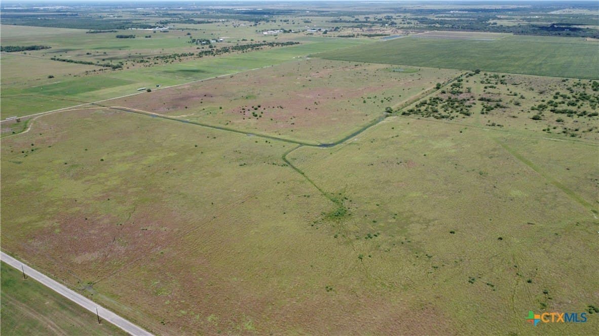 10.33 acres in Victoria County - photo 9