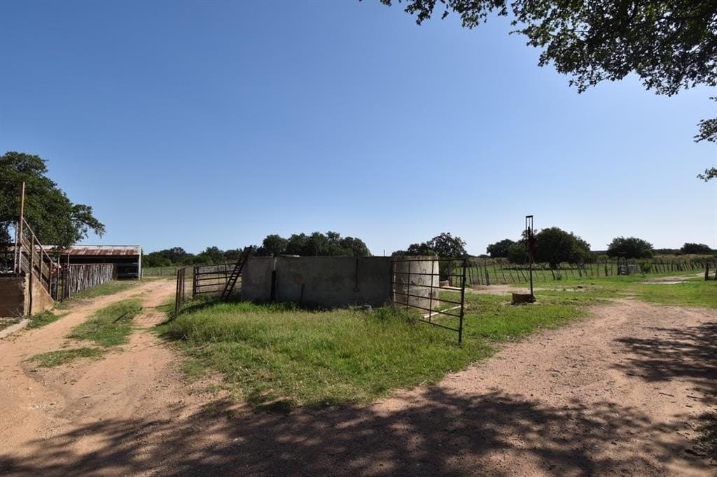 539.39 acres in McCulloch County - photo 32