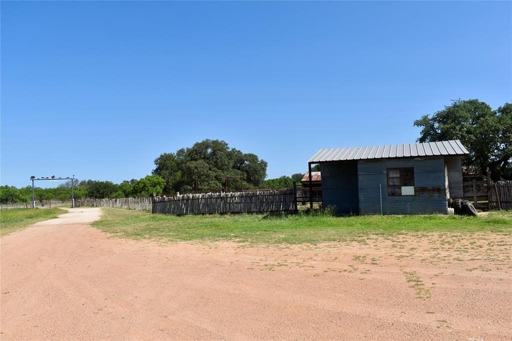 539.39 acres in McCulloch County - photo 37