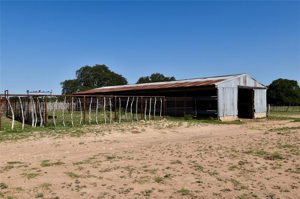 539.39 acres in McCulloch County - photo 24