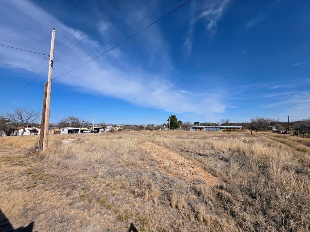 0.76 acres in Irion County - photo 2
