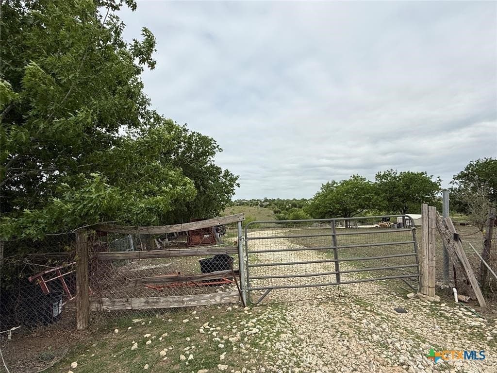 6.03 acres in Williamson County - photo 11