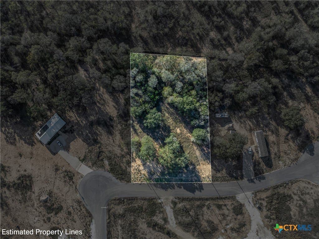 1 acres in Caldwell County - photo 2