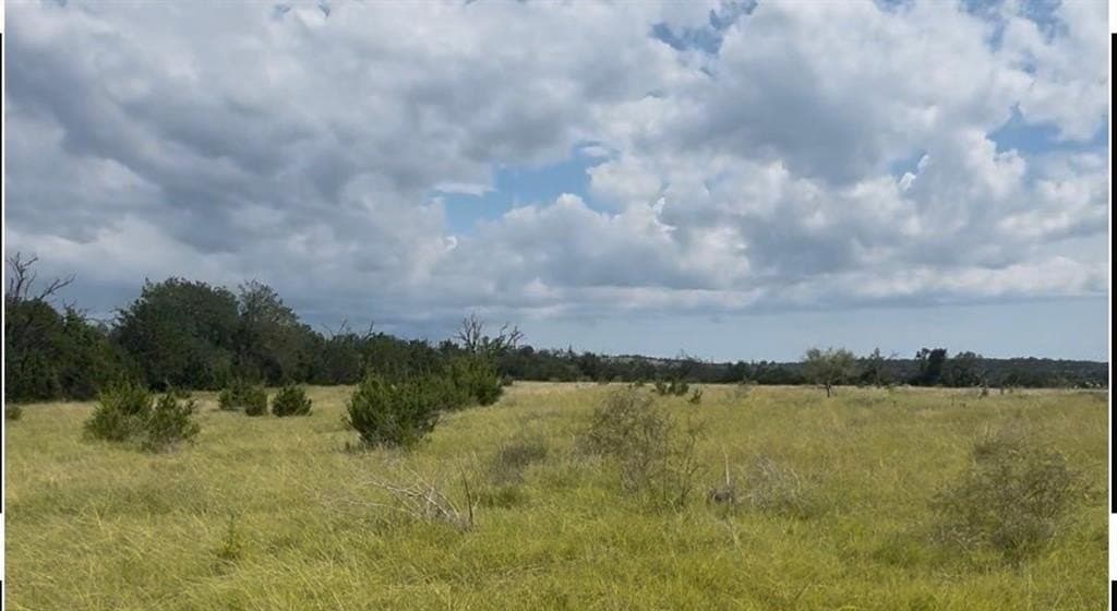 11 acres in Gillespie County - photo 2
