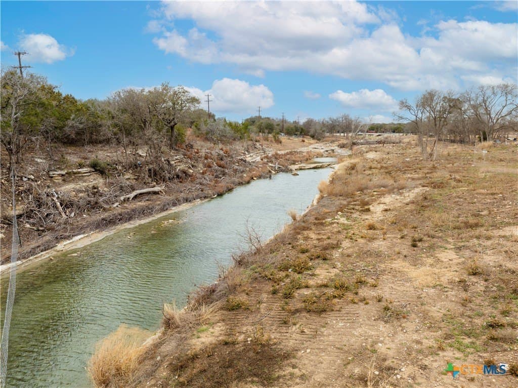 2.75 acres in Travis County - photo 5
