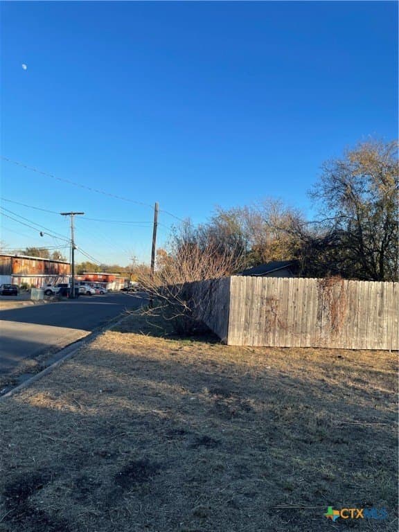 0.1 acres in Bell County - photo 10