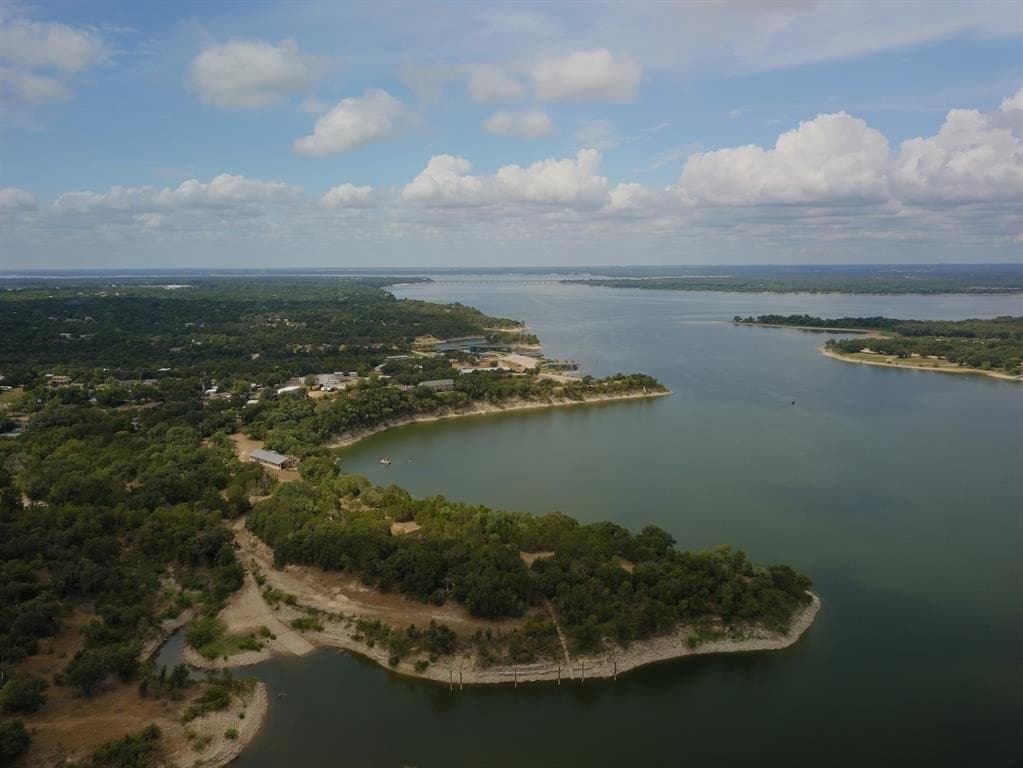 0.26 acres in Hill County - photo 3