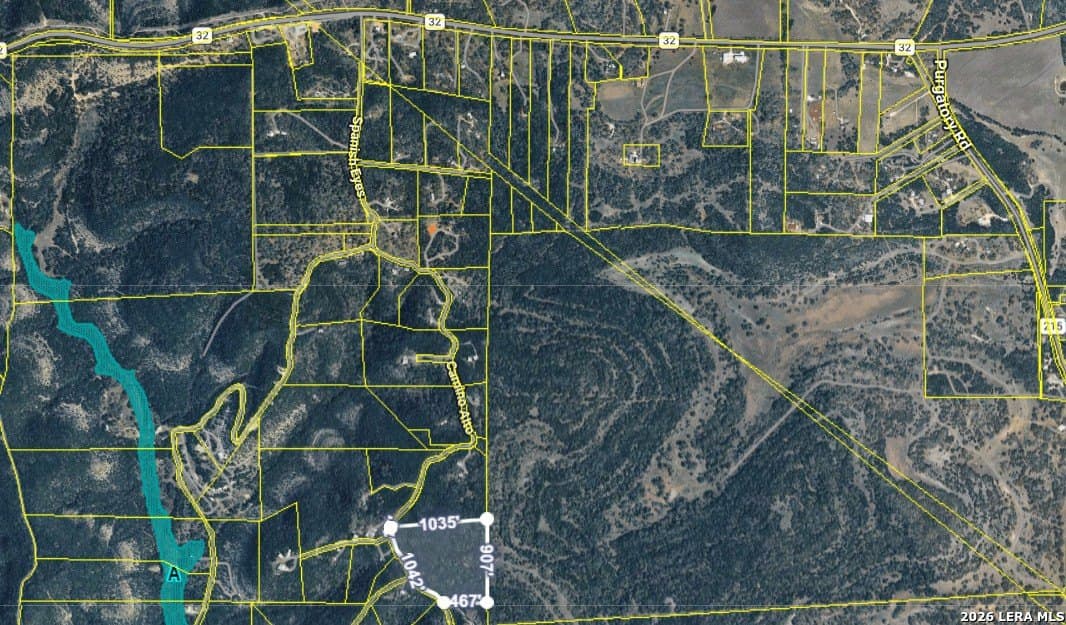 16.81 acres in Comal County - photo 3