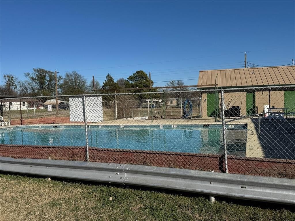 0.35 acres in Henderson County - photo 4