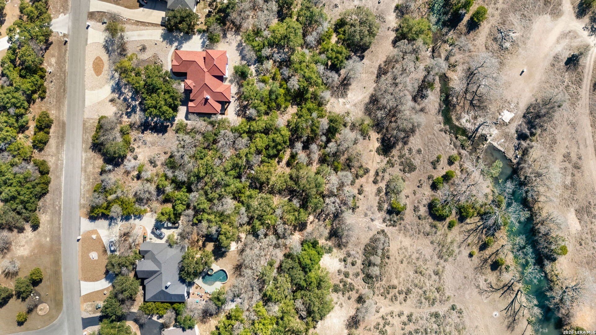 1.42 acres in Comal County - photo 3
