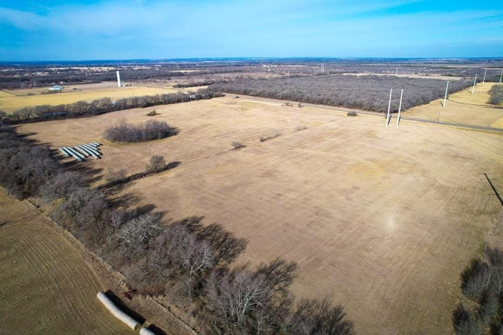 67.55 acres in Hill County - photo 11