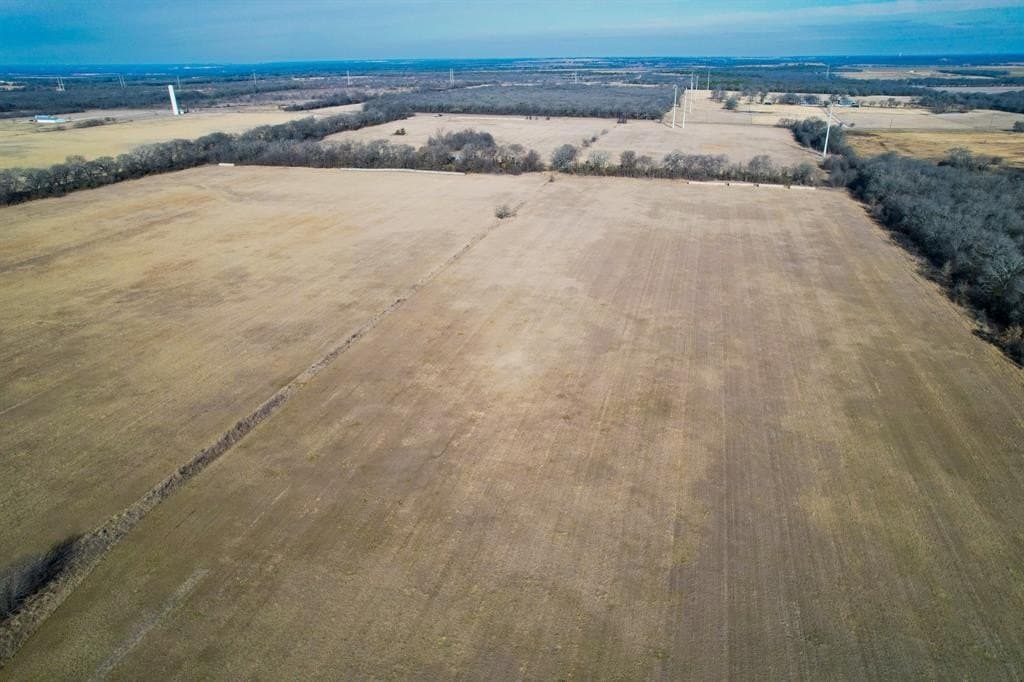 67.55 acres in Hill County - photo 7