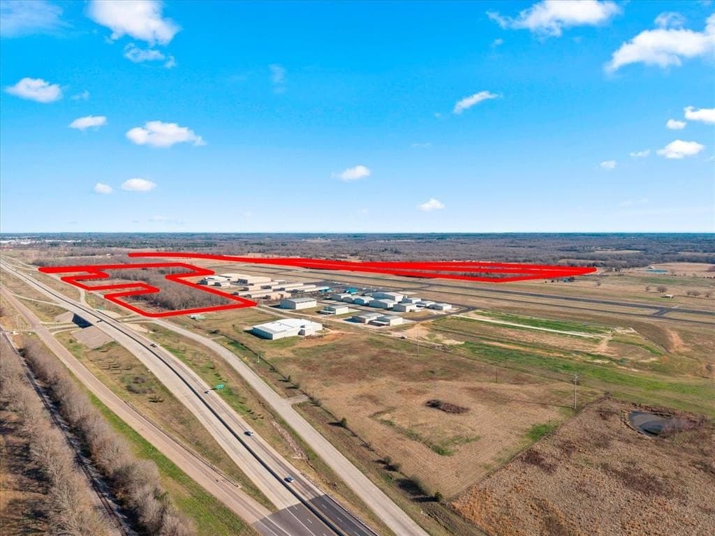 40 acres in Titus County - photo 2