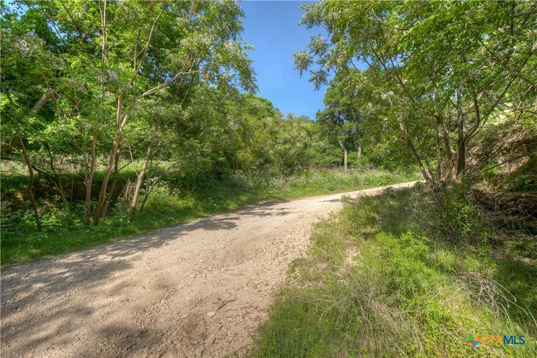0.95 acres in Comal County - photo 13