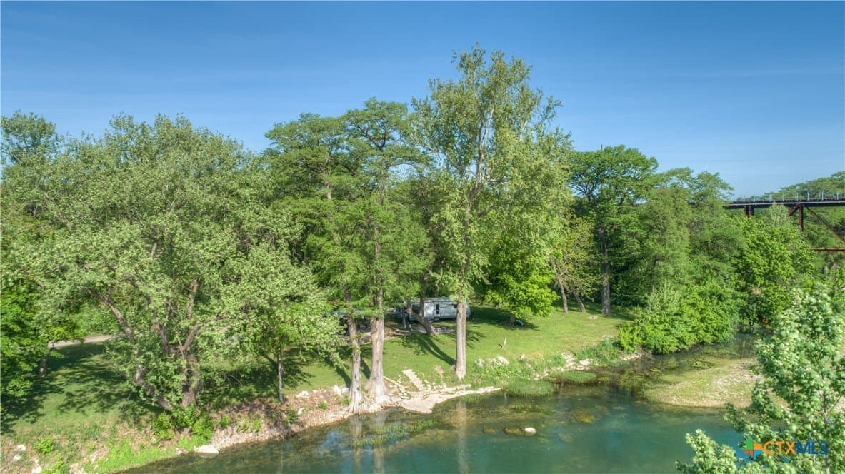 0.95 acres in Comal County - photo 39