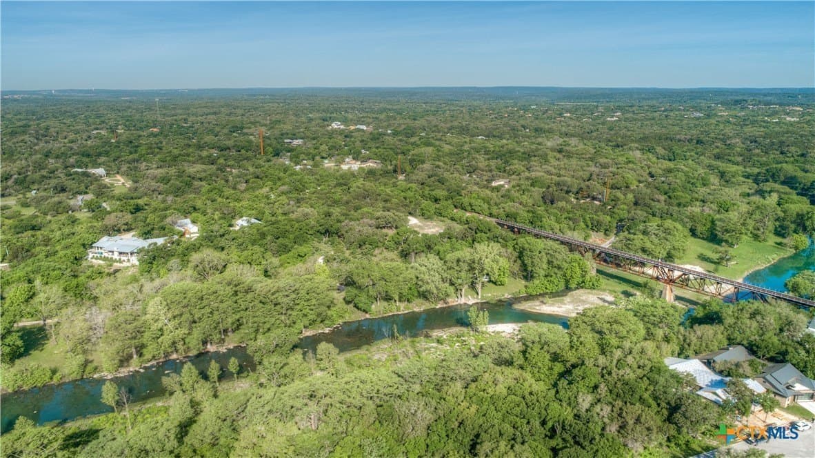 0.95 acres in Comal County - photo 31