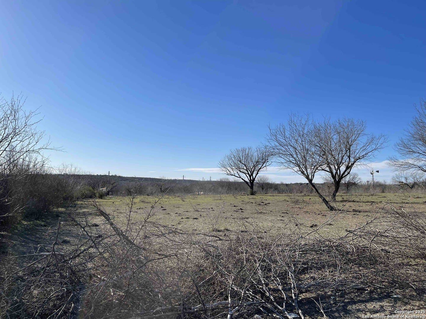 15 acres in Bexar County - photo 2