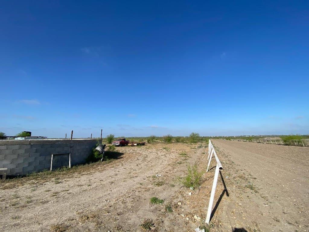 10.04 acres in Maverick County - photo 8