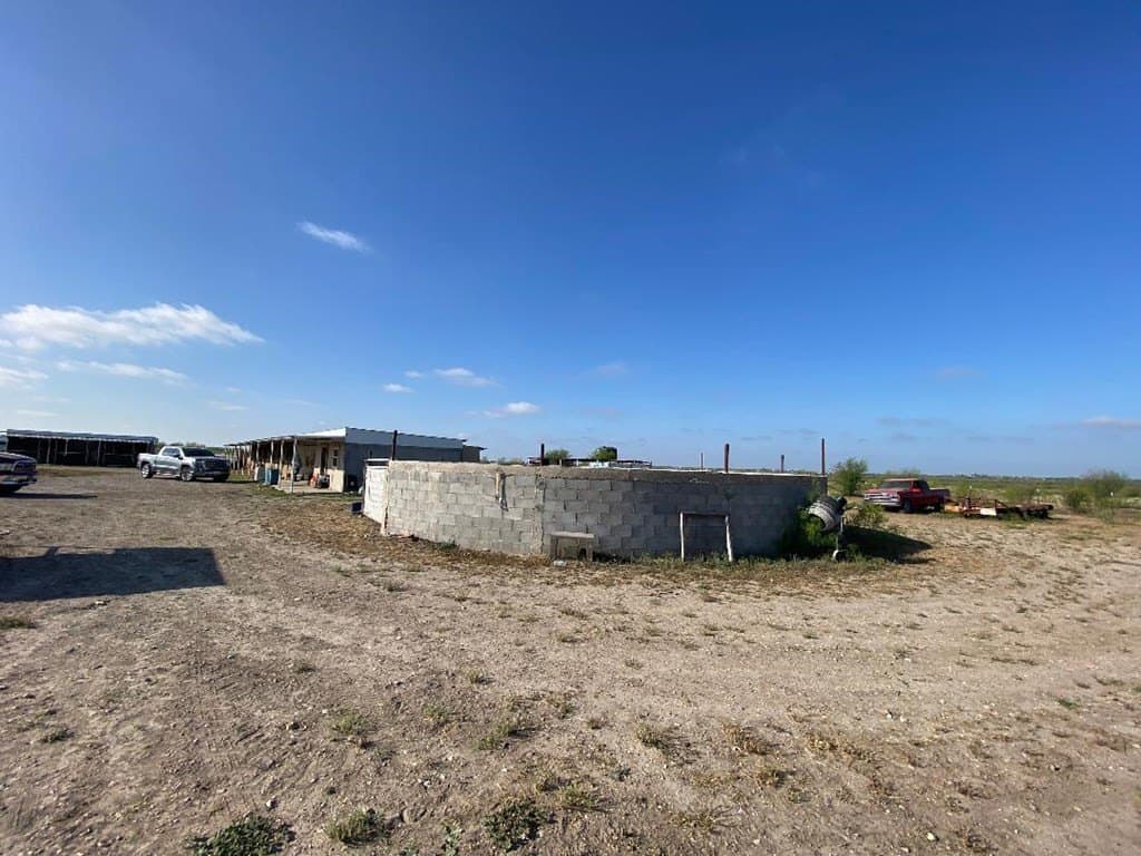 10.04 acres in Maverick County - photo 11
