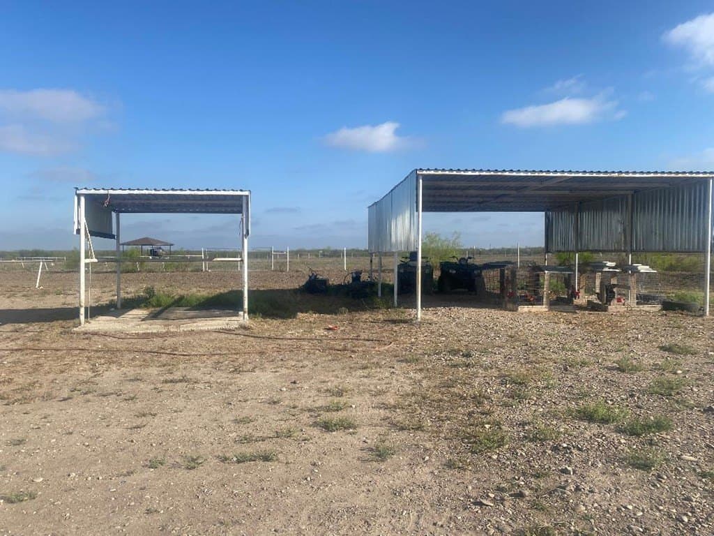 10.04 acres in Maverick County - photo 19