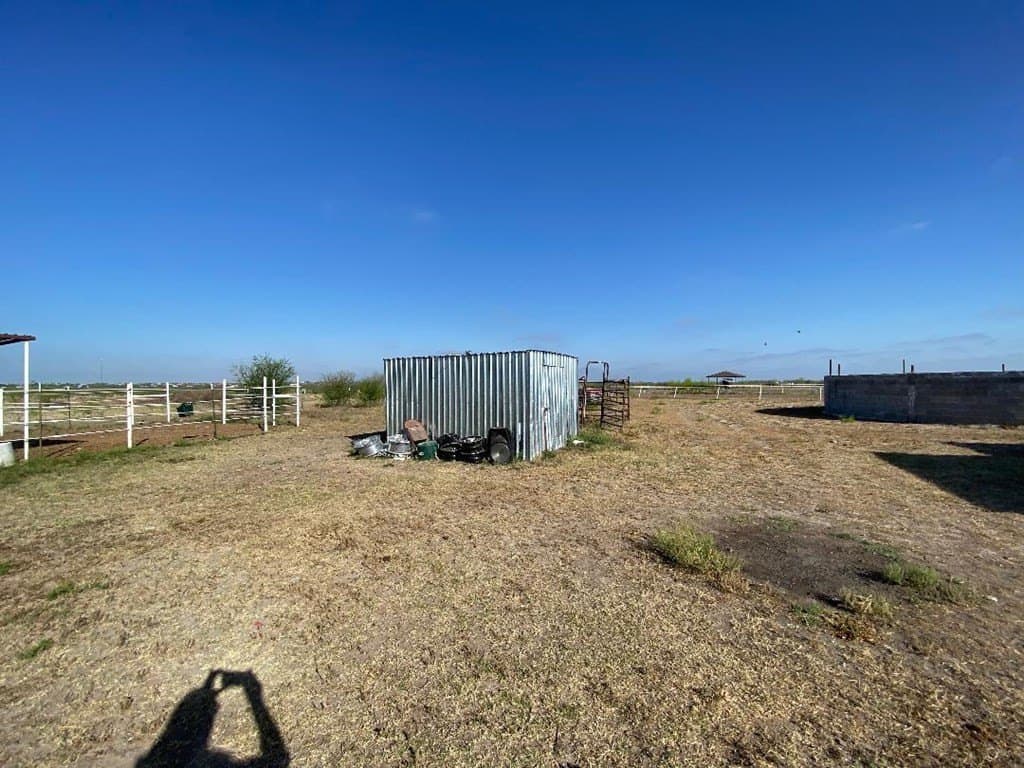 10.04 acres in Maverick County - photo 7