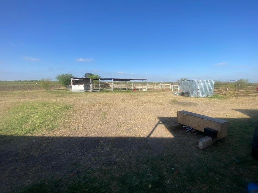10.04 acres in Maverick County - photo 13