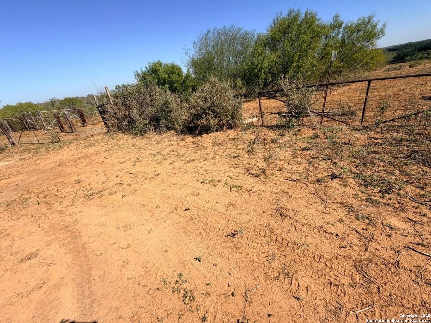 72 acres in Atascosa County - photo 17