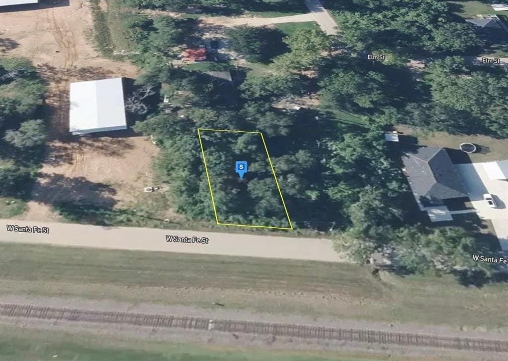 0.16 acres in Montgomery County - photo 3
