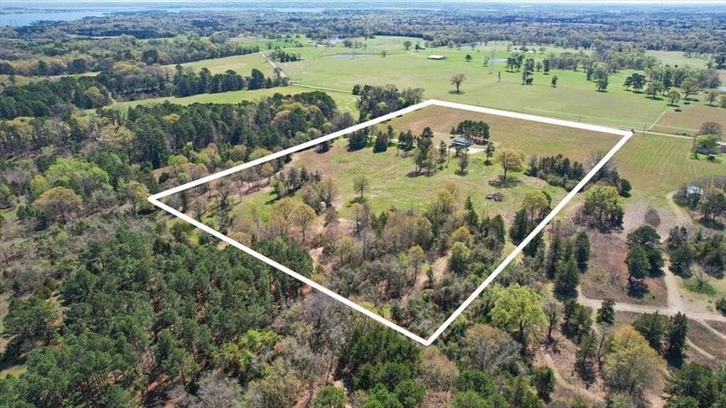 21.68 acres in Titus County - photo 38