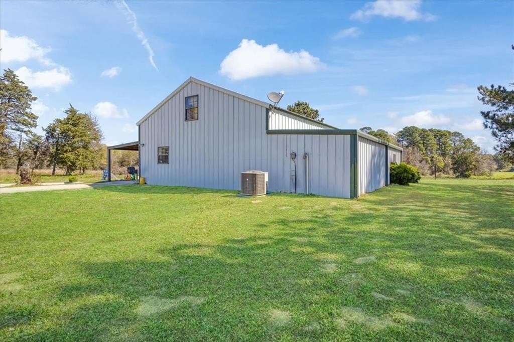 21.68 acres in Titus County - photo 23