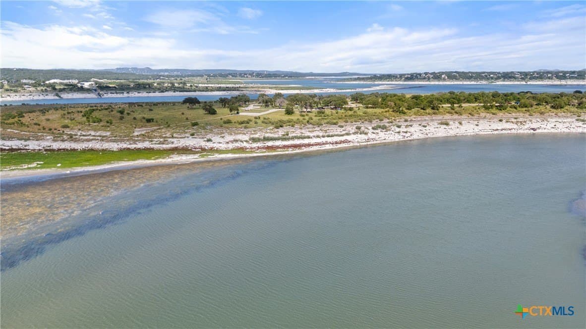 1.22 acres in Comal County - photo 15