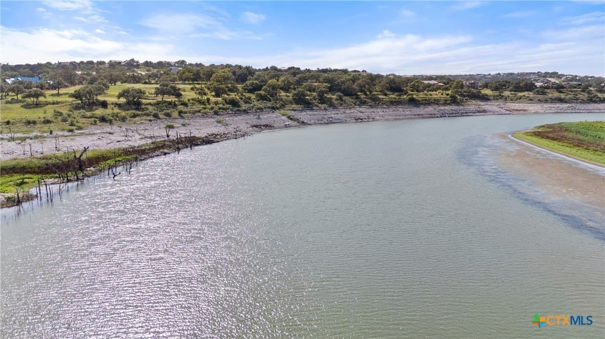 1.22 acres in Comal County - photo 17