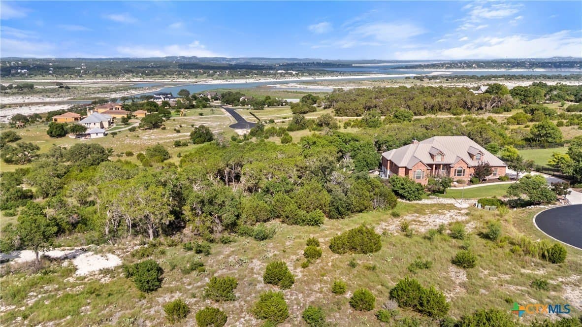 1.22 acres in Comal County - photo 13